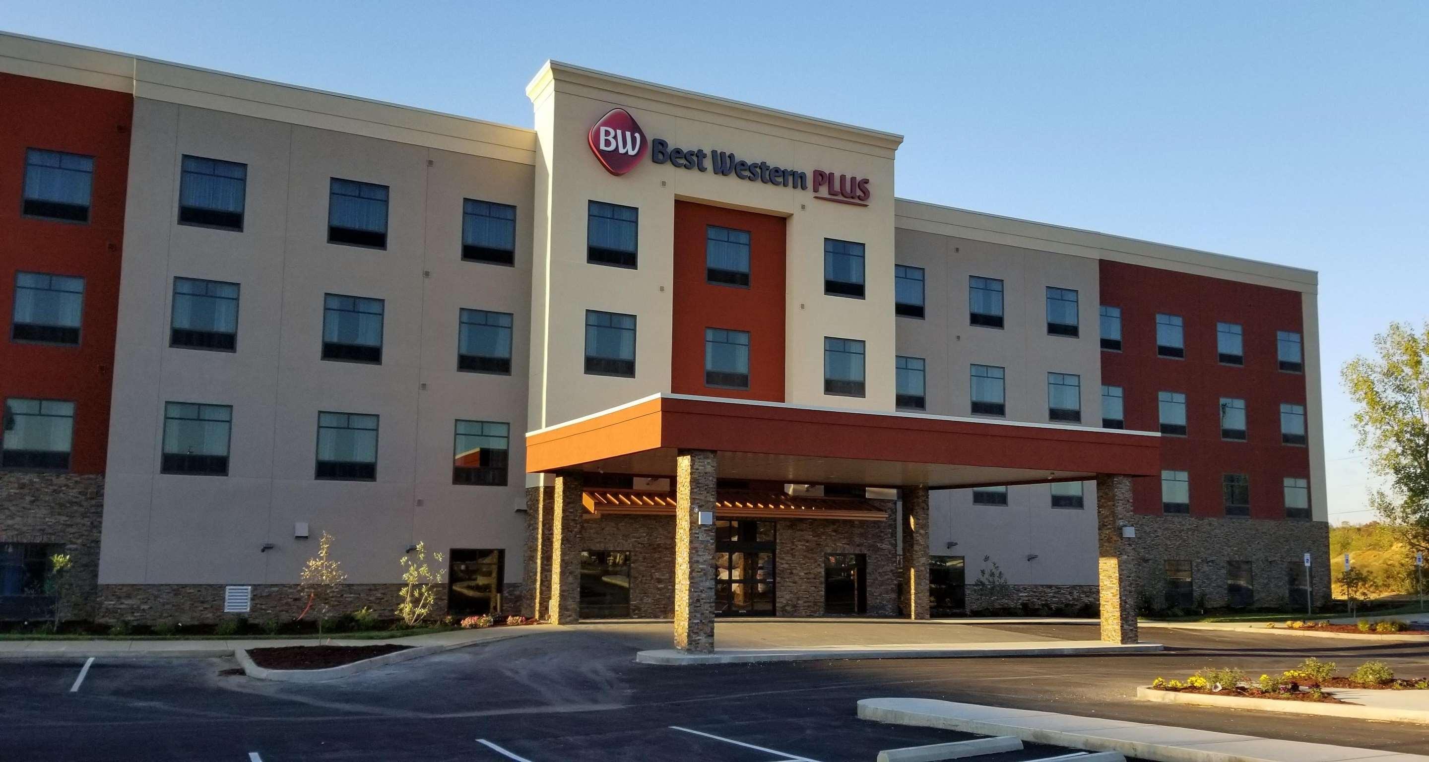 Best Western Plus Elizabethtown Inn & Suites Экстерьер фото