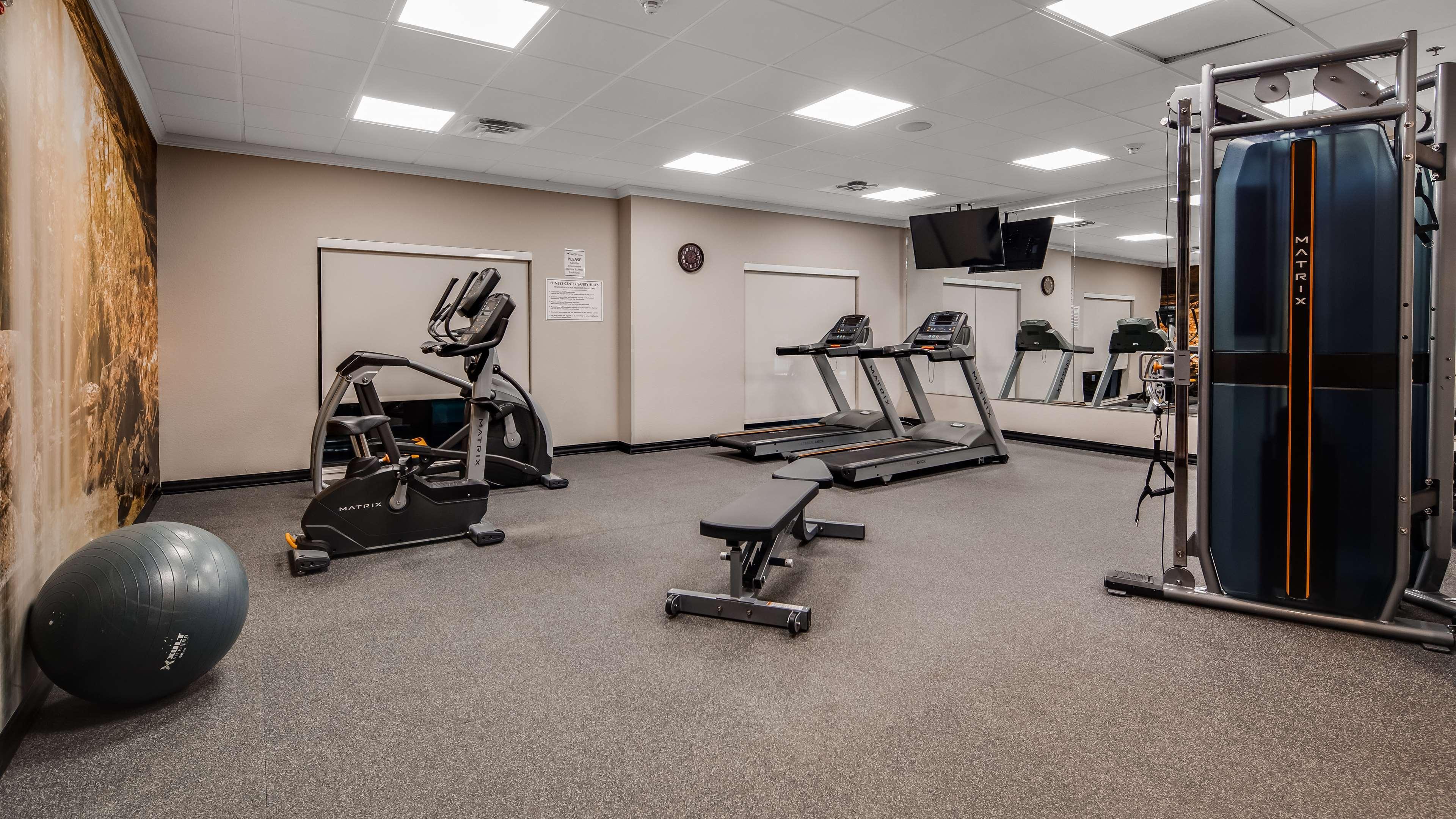 Best Western Plus Elizabethtown Inn & Suites Экстерьер фото